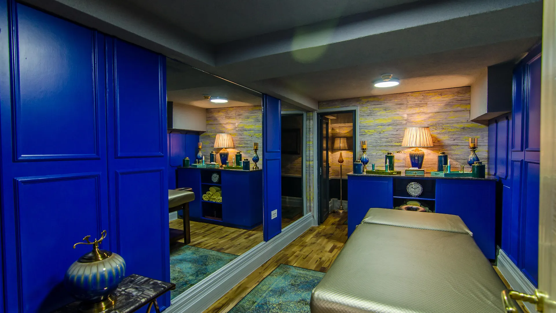 Hotel Lido By Phoenicia Bucarest 4*,